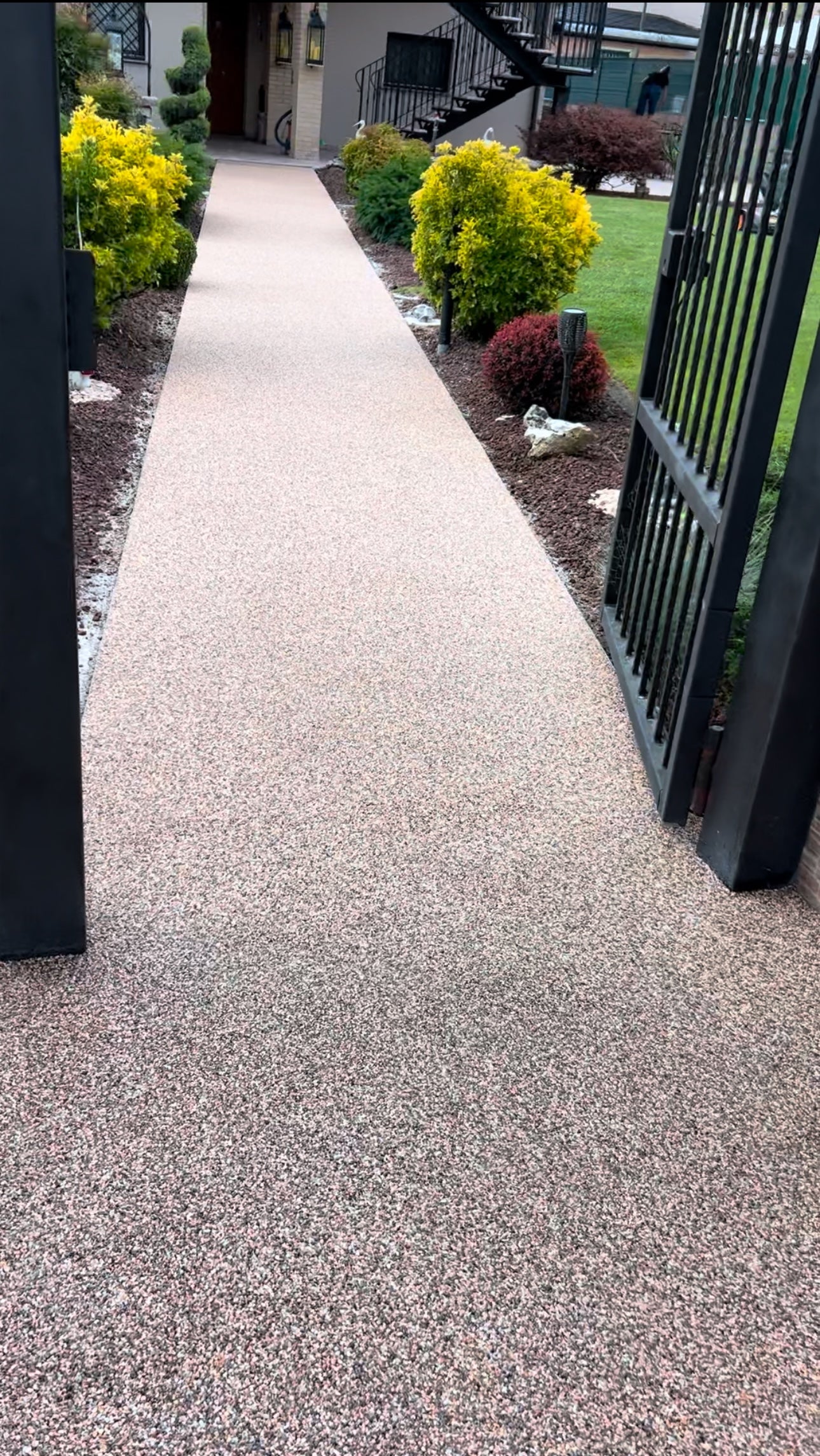 POLIGLASS MONO FINISH Finitura di rinforzo Poliuretanica per drenanti